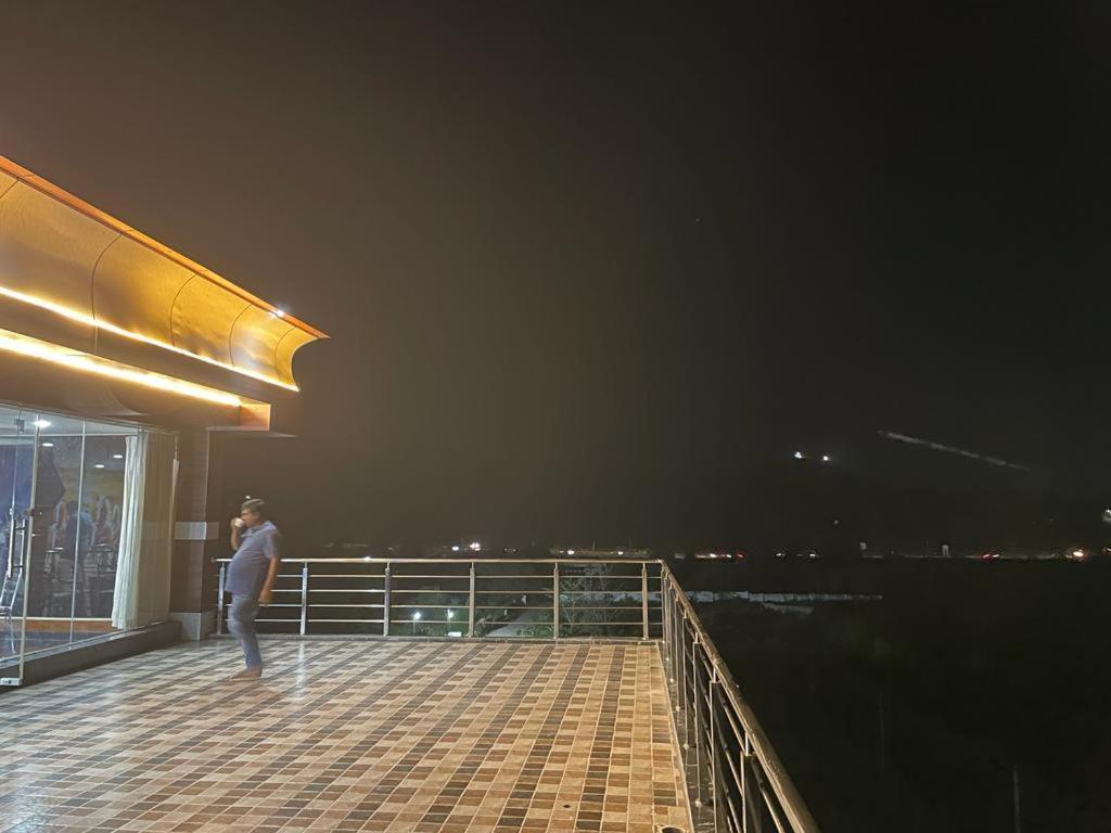 Dhruva Service Apartment Bidadi ภายนอก รูปภาพ